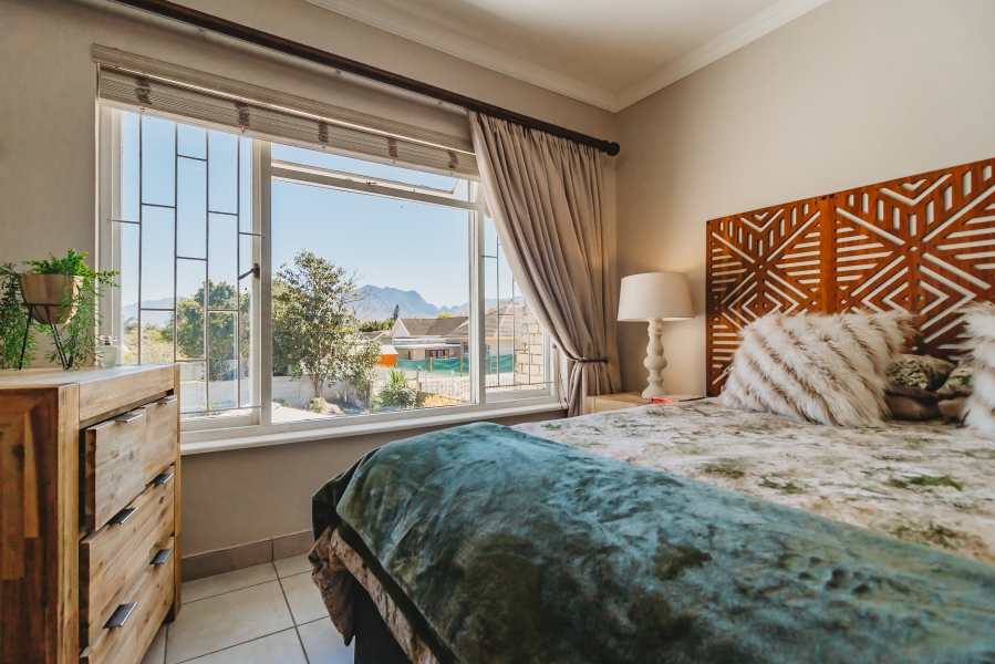 2 Bedroom Property for Sale in Dormehls Drift Western Cape